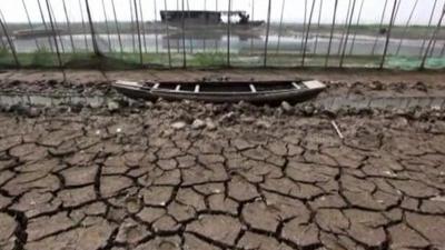 A boat on a dried out riverbed