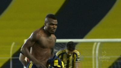 Fenerbahce striker Emmanuel Emenike