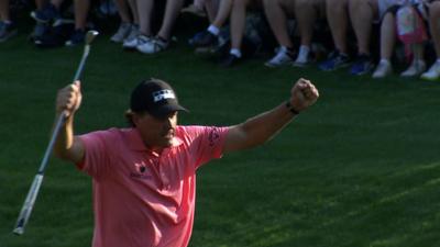 Masters 2015: Phil Mickelson holes monster putt on 16th