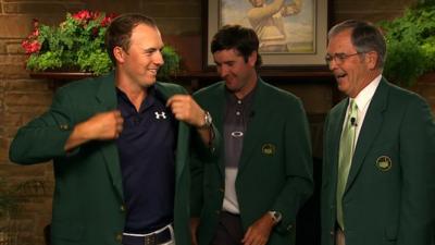 Jordan Spieth receives Green Jacket