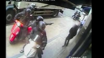 Footage shows robbery suspect on a moped