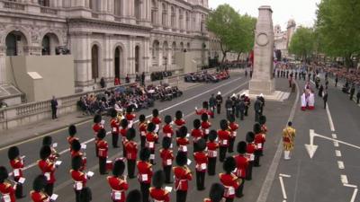 Service of remembrance marks anniversary of VE Day