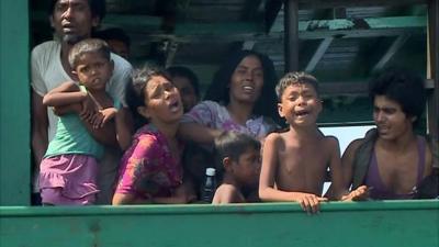 Myanmar migrants on boat