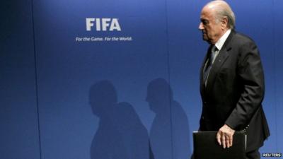 Fifa president Sepp Blatter walking off stage after a news conference (in 2011)