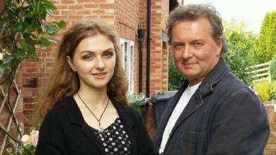 Freya and her father discuss how she 'became an alien' during her eating disorder
