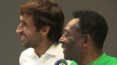 Ex-Real Madrid forward Raul and Brazil legend Pele pose for pictures before the friendly between Cuba and New York Cosmos