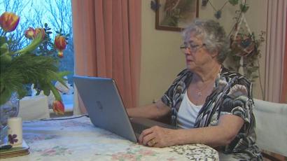 Bitcoin Fraud Victim 75 Loses 11k In Life Savings Bbc News