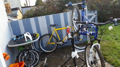 second hand pedal bikes