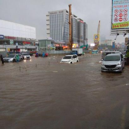 Berita Banjir Di Jakarta 2020 Dalam Bahasa Inggris