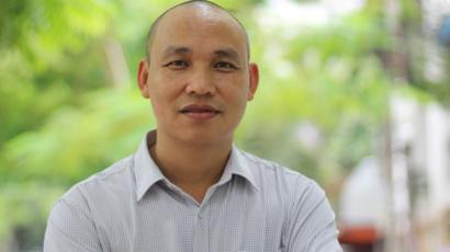 Phó Giáo sư Vũ Tiến Hồng