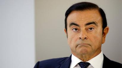 ゴーン被告の弁護士「寝耳に水」 日本を逃れレバノンへ , BBC