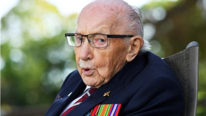Captain Sir Tom Moore Story To Be Made Into Movie Bbc News