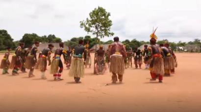 La Remota Tribu Del Amazonas A La Que Los Celulares Le Cambiaron