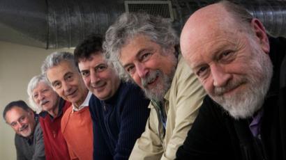 Varios actores de Les Luthiers