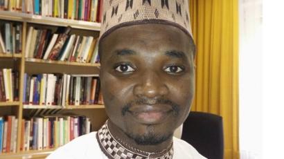 Muhsin Ibrahim, Malamin harshen Hausa ne a jami'ar Cologne da ke Jamus kuma Malami a sashin nazarin wasannin kwaikwayo a jami'ar Bayero ta Kano