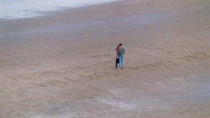 Photographer Tries To Trace Broadstairs Beach Proposal
