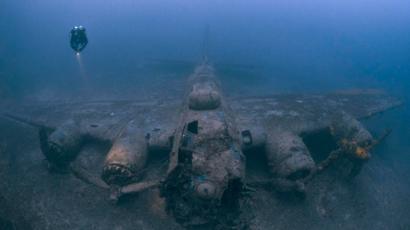 Pemandangan Seram Kapal Dan Pesawat Di Dasar Laut Bbc News