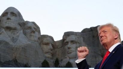 Mount Rushmore: Trump denounces cancel culture at 4 July event ...