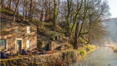 Florence Nightingale Derbyshire Cottage Renovations Begin Bbc News