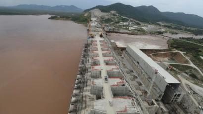 Ethiopia's River Nile dam: How it will be filled - BBC News