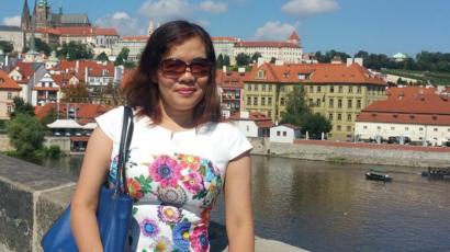 Nhà báo Mạc Việt Hồng