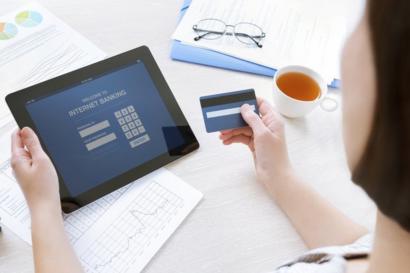 Why Consumers Get A Raw Deal From Internet Banking Bbc News