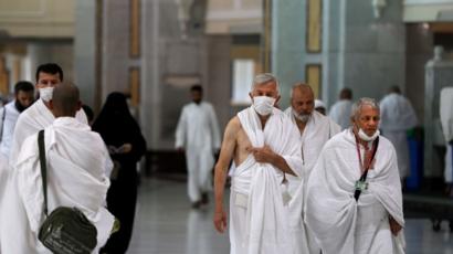 فيروس كورونا: الشعائر الدينية معلّقة حتى إِشعار آخر - BBC News Arabic