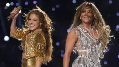 Jennifer Lopez And Shakira Sparkle At The Super Bowl Bbc News