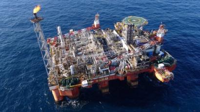Shipping Giant Maersk To Split Up And Focus On North Sea Bbc News