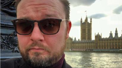 Coronavirus Face Masks And Coverings To Be Compulsory In England S Shops Bbc News