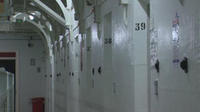 Throughcare Prison Support Scheme Cuts Reoffending Bbc News