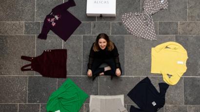 How A Capsule Wardrobe Helps Women Fleeing Abuse Bbc News