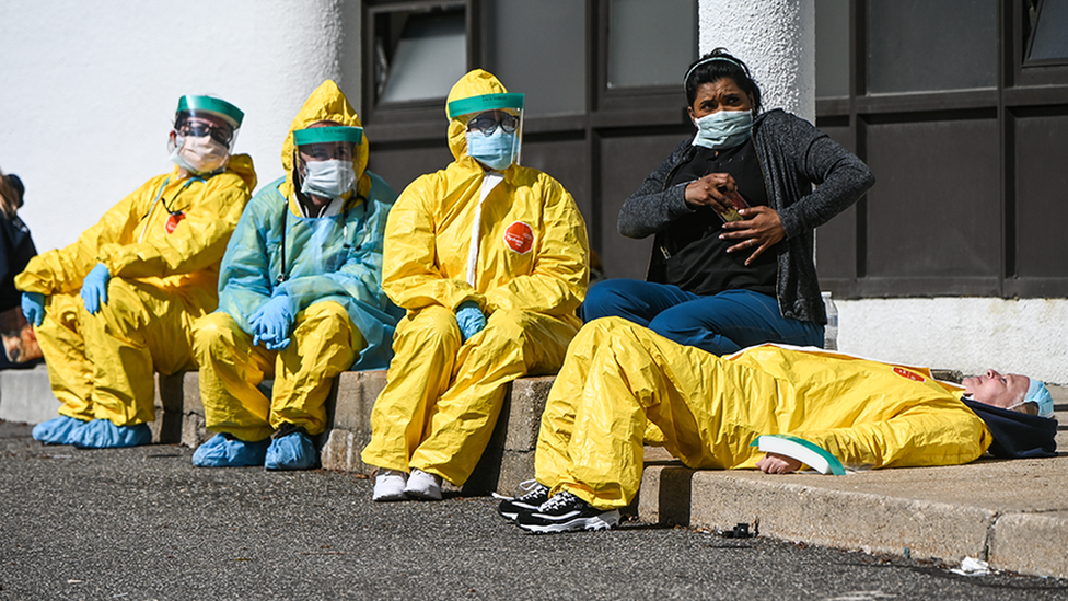 Coronavirus: A visual guide to the pandemic - BBC News