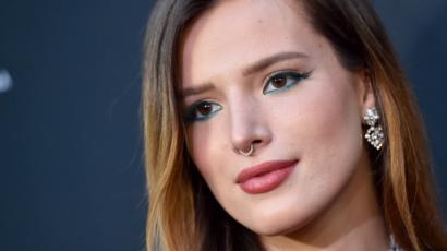 Reyal Sex Videos Forner - The real (and fake) sex lives of Bella Thorne - BBC News