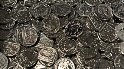 Fca Considers Using Texts To Warn Of Low Savings Rates Bbc News