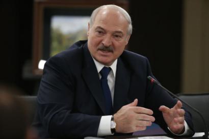 Presiden Belarus Alexander Lukashenko mengatakan negaranya tak perlu khawatir atas virus corona.