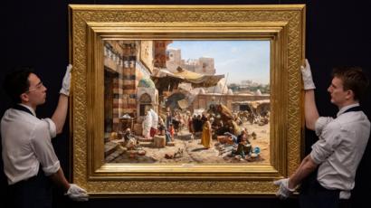 حققت لوحة اخرى هي "سوق في يافا" للفنان الألماني غوستاف باورنفيند رقما قياسيا عند بيعها بمبلغ 3.728.900 جنيه استرليني
