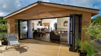 Hundreds Could Lose Money As Dream Lodge Group Enters
