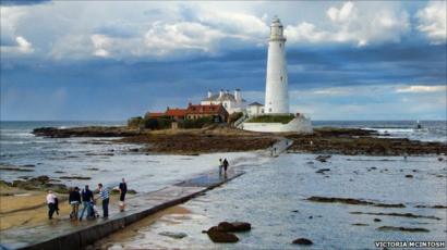 Whitley Bay S St Mary S Lighthouse Cottage Goes On Sale Bbc News