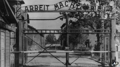 Germany Arrests Former Auschwitz Guard Hans Lipschis Bbc News