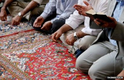India No Funeral Prayers For Muslim Alcoholics Bbc News