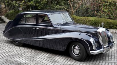 Luxury Post War Limo Found In Wales Goes Under The Hammer Bbc News