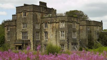 What Happened To England S Abandoned Mansions Bbc News