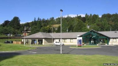 Hundreds Sign Borders Hospitals Closure Petition Bbc News