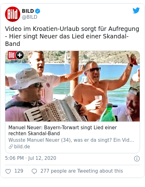 Bayern S Manuel Neuer Filmed Singing Croatian Nationalist Song