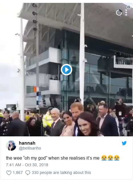 Harry And Meghan Duchess Hugs Hannah From Instagram Bbc News