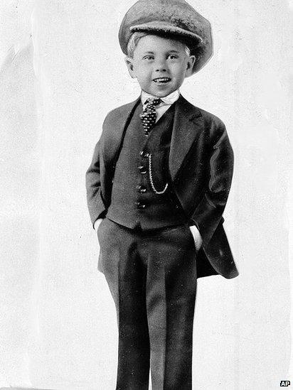 Child star Mickey Rooney poses for a promotional photo at age five in this photo dated about 1925