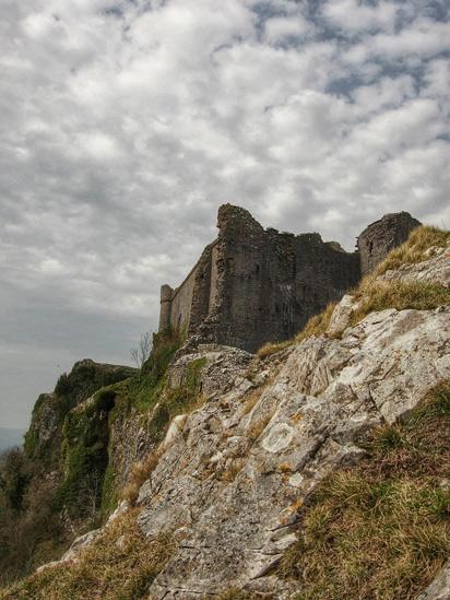 Carreg Cennen Castle, Llandeilo,