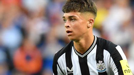 Newcastle United: Eddie Howe says Lewis Miley 'too young' to go out on ...