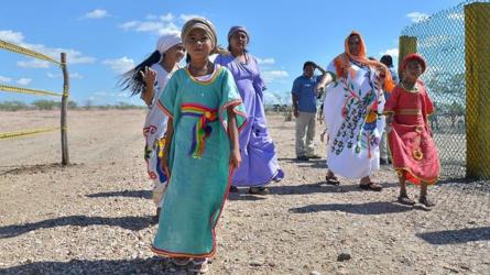 niñas y mujeres wayú